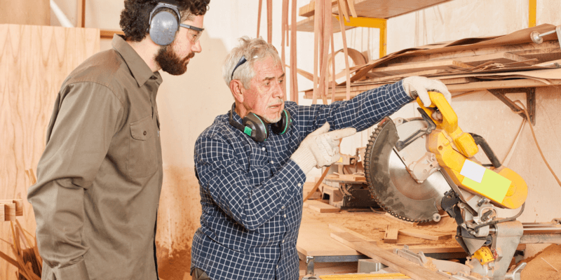 custom-carpentry-video-img